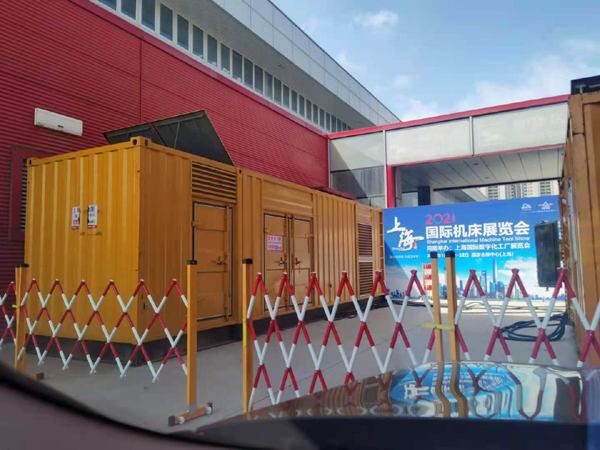 淄川发电车出租-发电机无电压或电压太低怎么办？