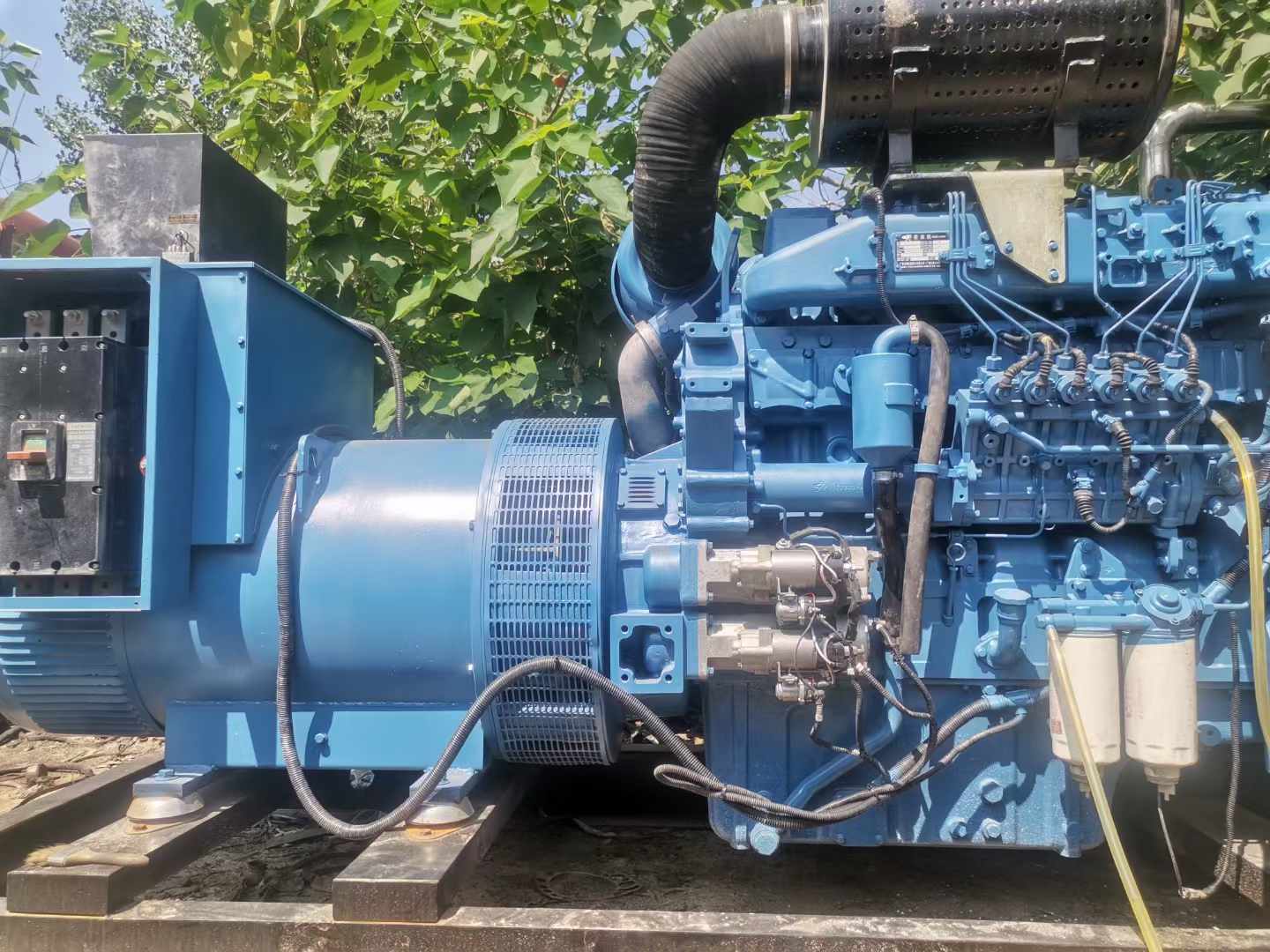 淄川详细说明降低 800kW 柴油发电机输出电流波动的方法